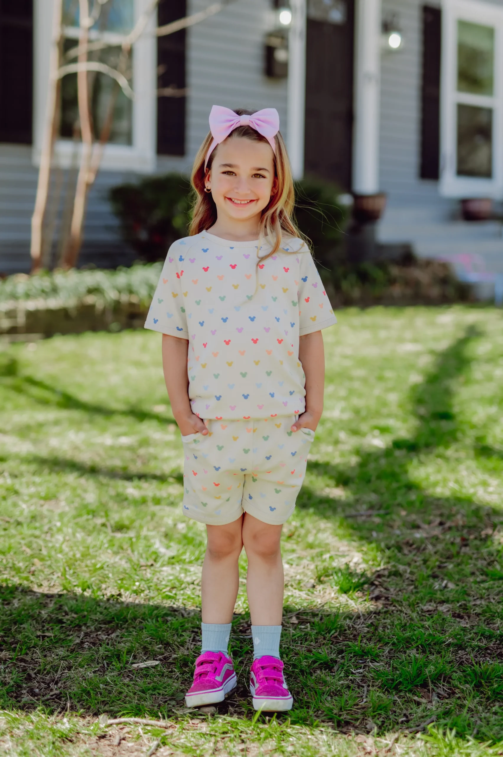 Short Sleeve Jogger Set in Pastel Mickey Mouse