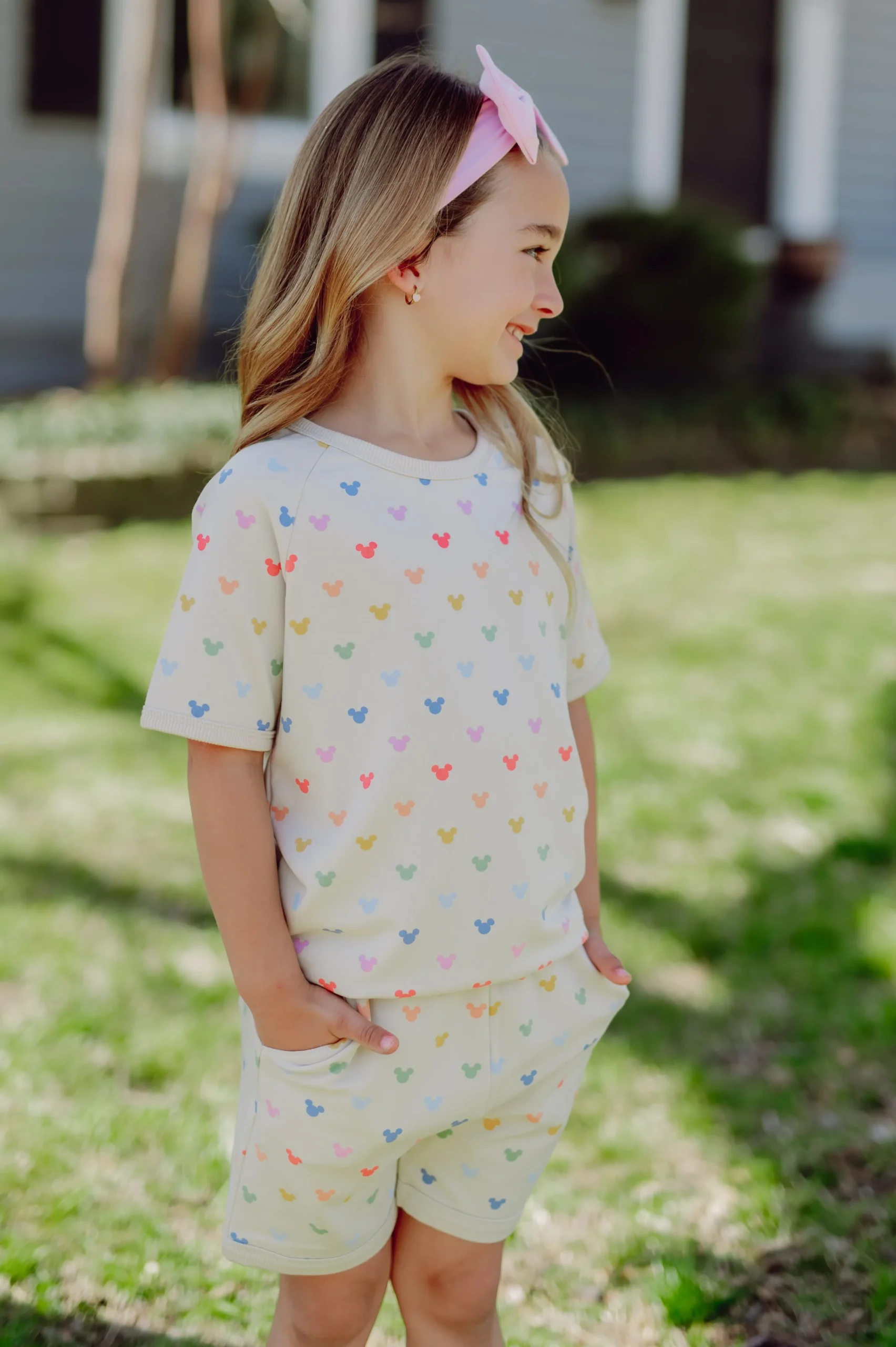 Short Sleeve Jogger Set in Pastel Mickey Mouse