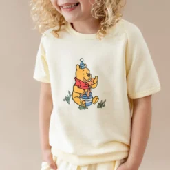Short Sleeve Jogger Set in Winnie the Pooh on Chamomile