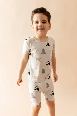 Short Sleeve Pajamas in Fluffy Cat