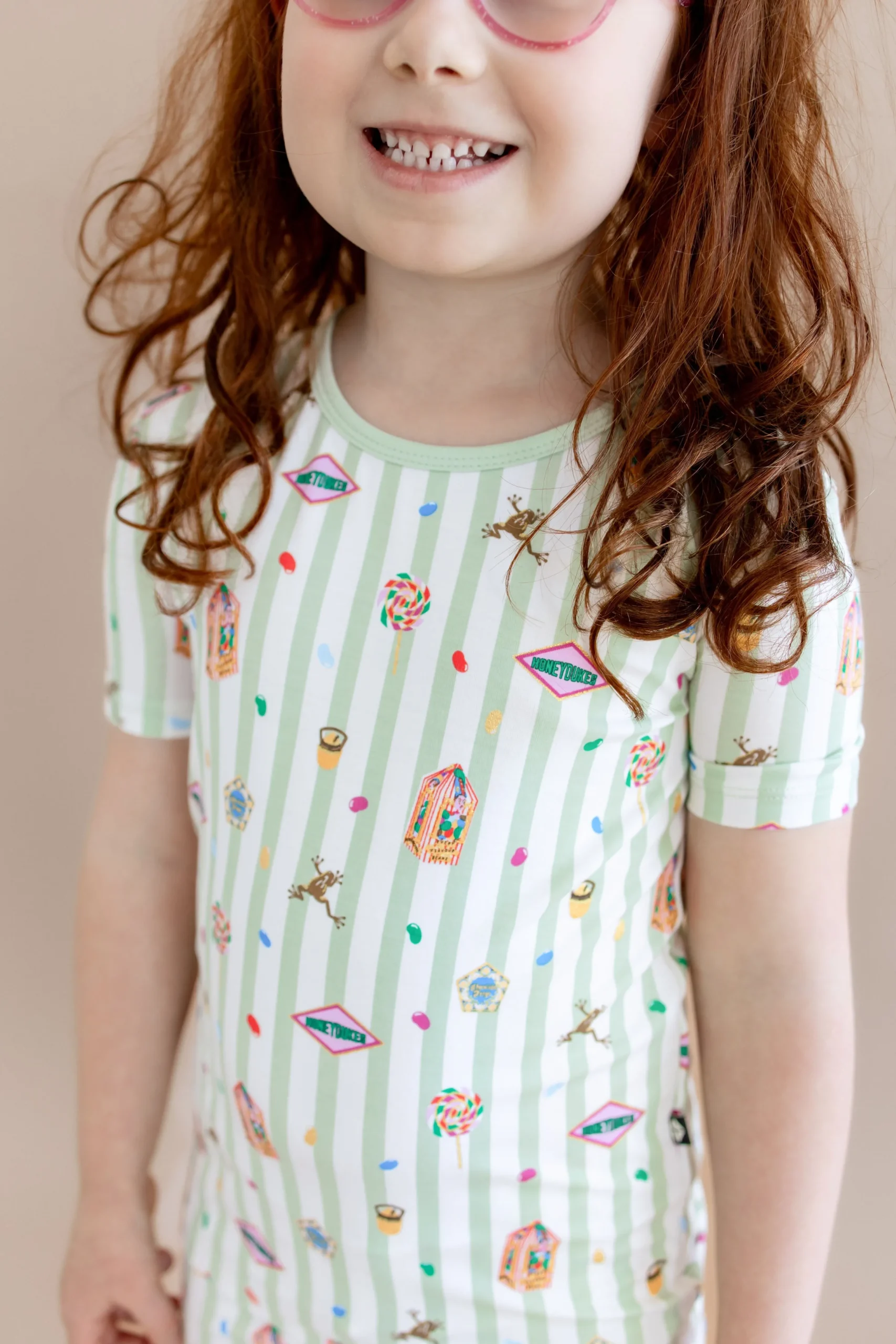 Short Sleeve Pajamas in Honeydukes