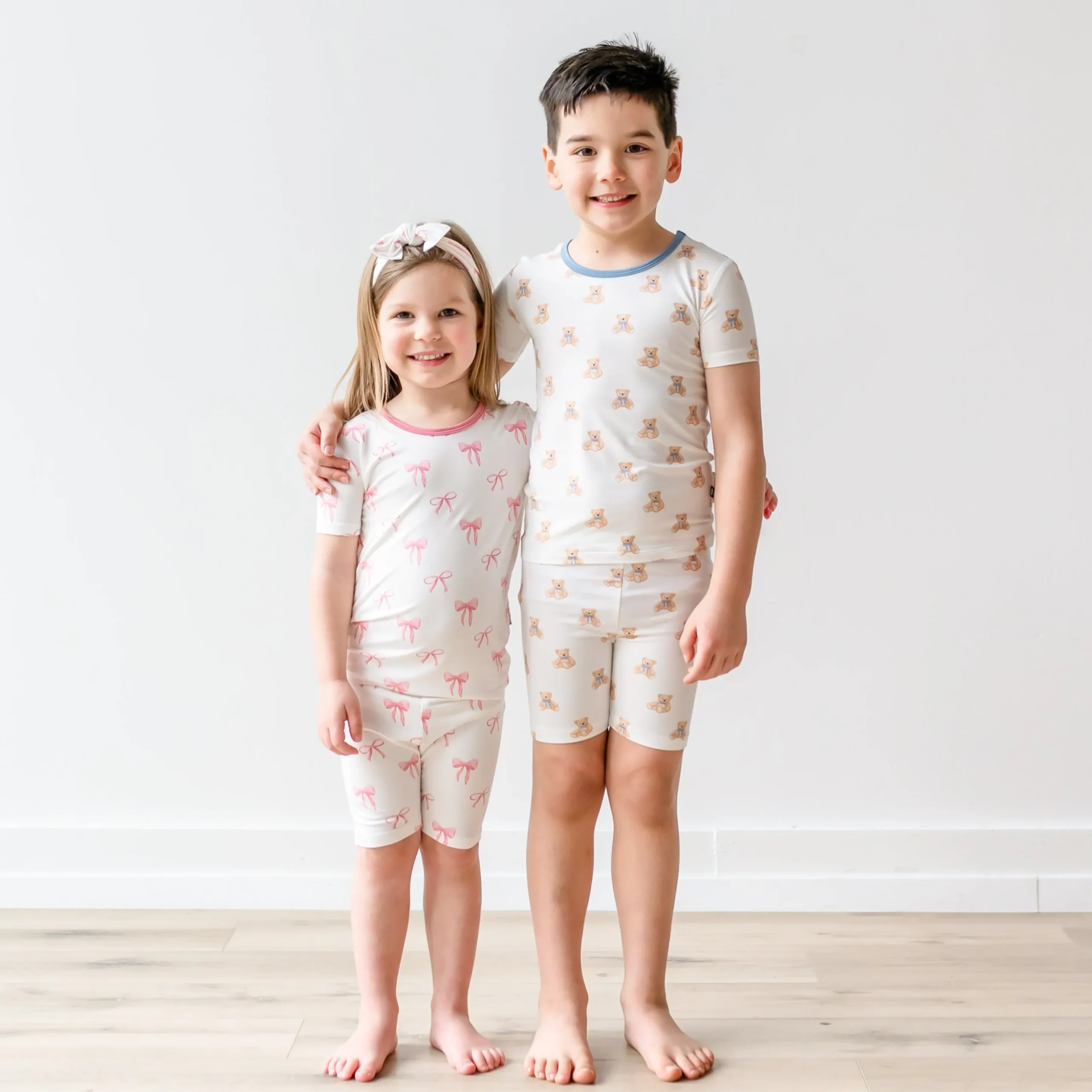 Short Sleeve Pajamas in Teddy Bear