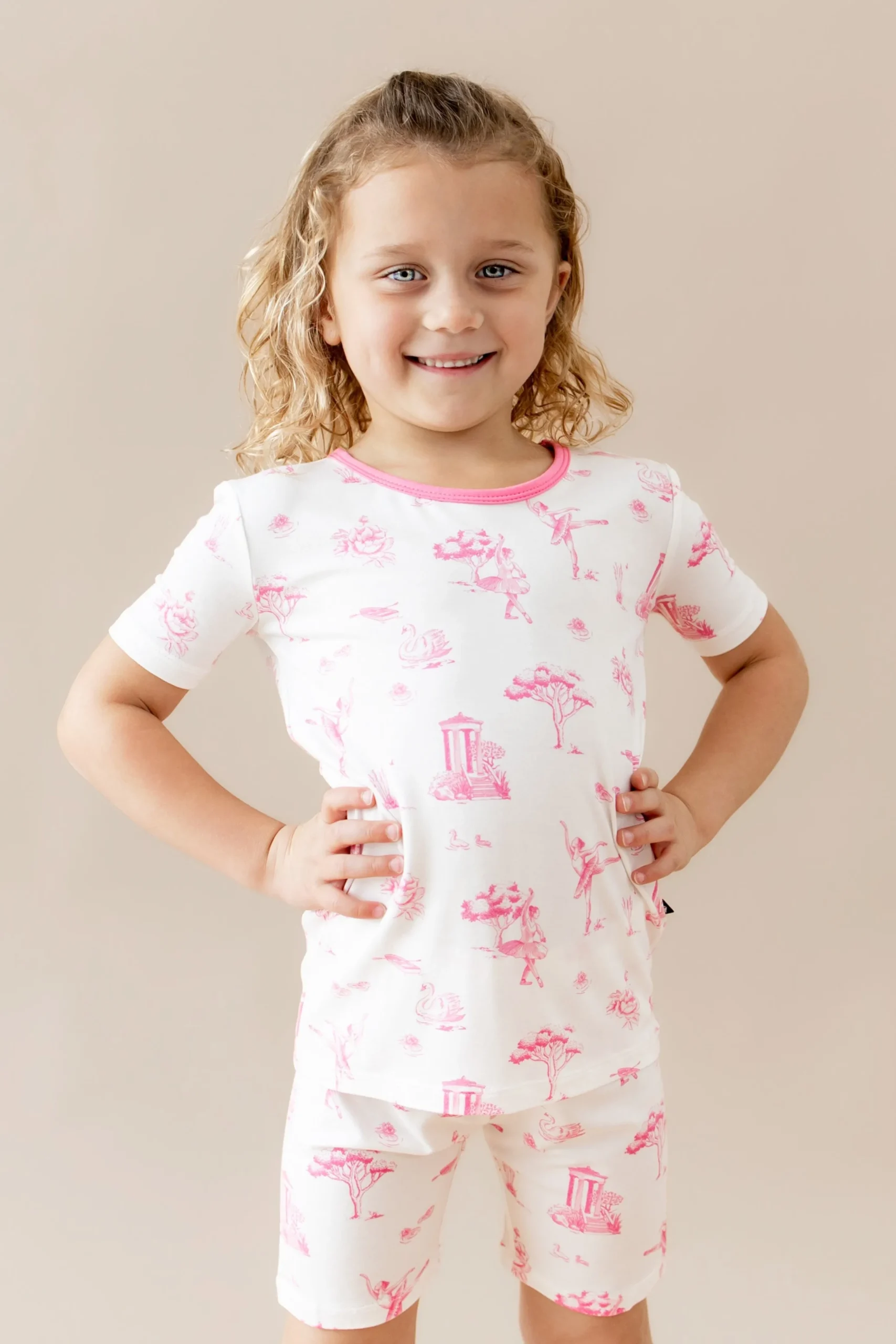 Short Sleeve Pajamas in Toile Ballet