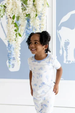 Short Sleeve Pajamas in Toile Safari