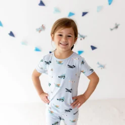 Short Sleeve with Pants Pajamas in Take Off