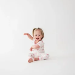 Short Sleeve with Pants Pajamas in Bow