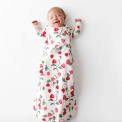 Sleep Bag in Strawberry Fields 1.0