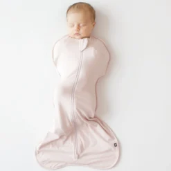 Swaddle Bag in Blush 0.5