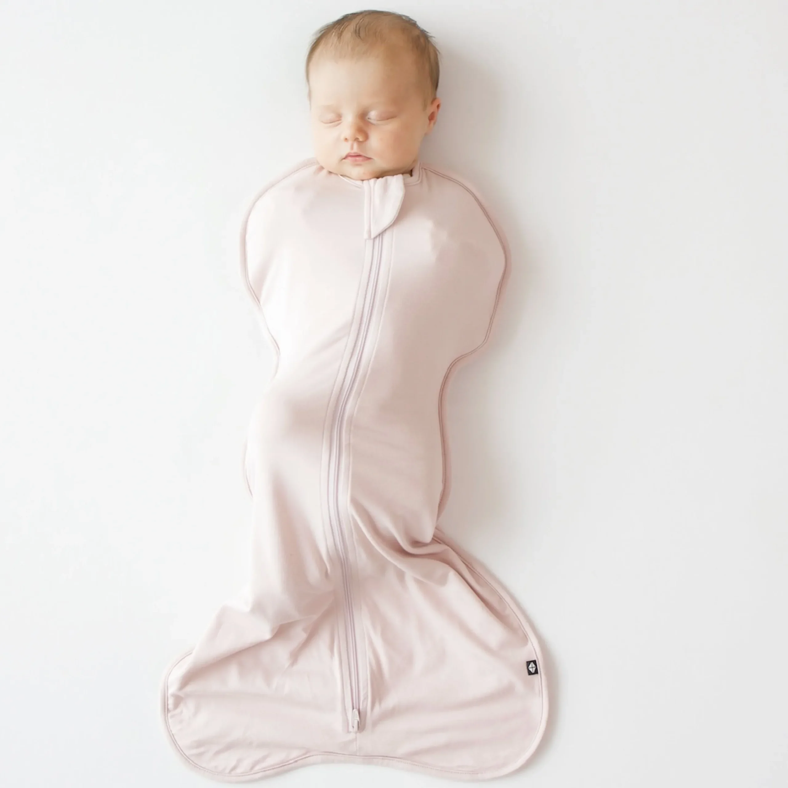 Swaddle Bag in Blush 0.5