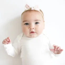 Tiny Nylon Bow in Blush