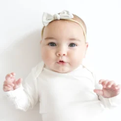 Tiny Nylon Bow in Oat