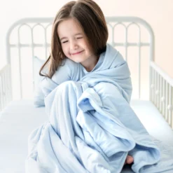 Toddler Blanket in Breeze 1.0