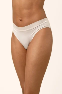 Women's Cheekini in Blonde