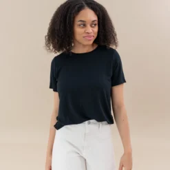 Women's Crew Neck Tee in Midnight