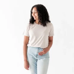 Women's Crew Neck Tee in Oat