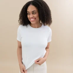 Women's Crew Neck Tee in Snow