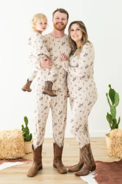 Women's Jogger Pajama Set in Classic Cowboy