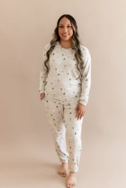 Women's Jogger Pajama Set in Starry Icon