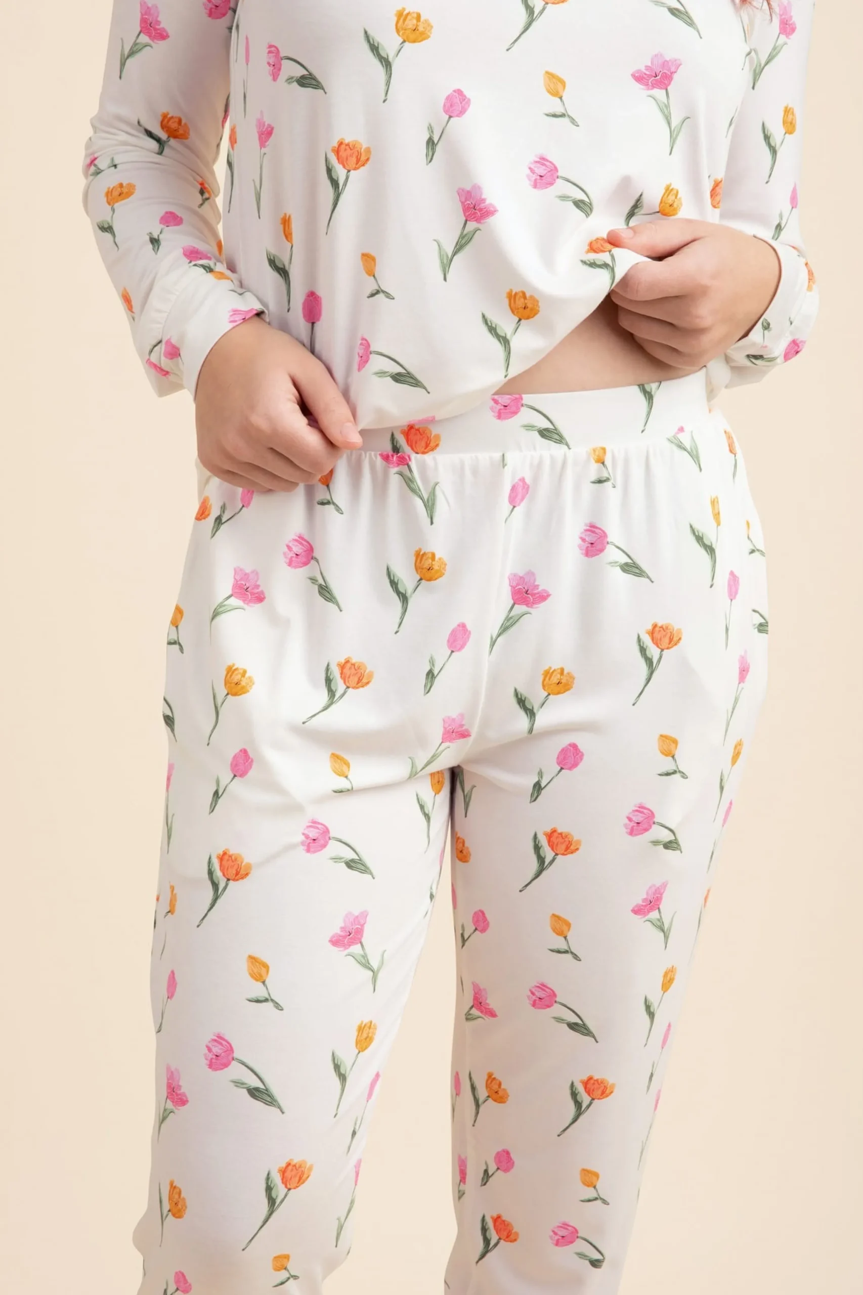 Women's Jogger Pajama Set in Tulip