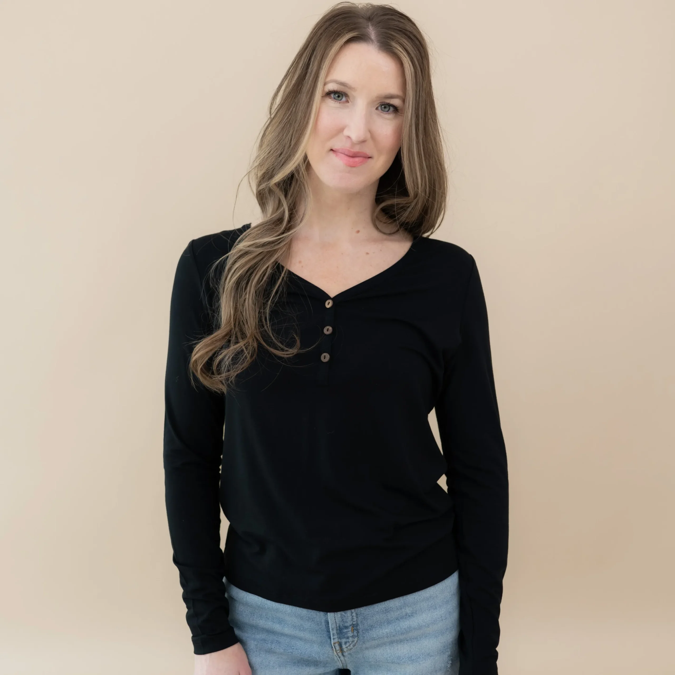 Women's Long Sleeve Henley Tee in Midnight