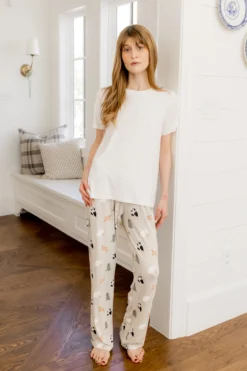 Women's Lounge Pants in Fluffy Cat