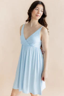 Women's Nightgown in Breeze