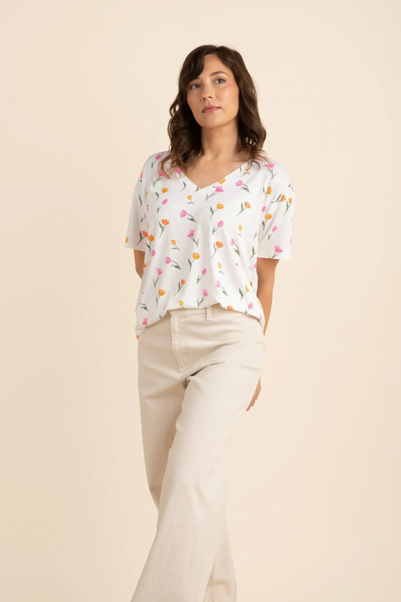 Women's Relaxed Fit V-Neck in Tulip