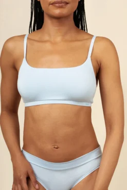 Women's Scoop Neck Bralette in Breeze
