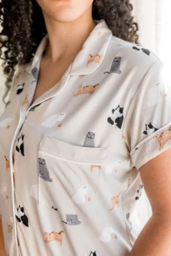 Women's Short Sleeve Pajama Set in Fluffy Cat