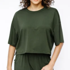 Women's Short Sleeve Tee in Fir