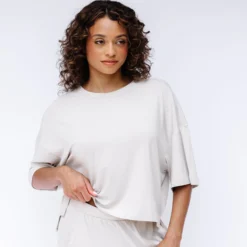 Women's Short Sleeve Tee in Oat