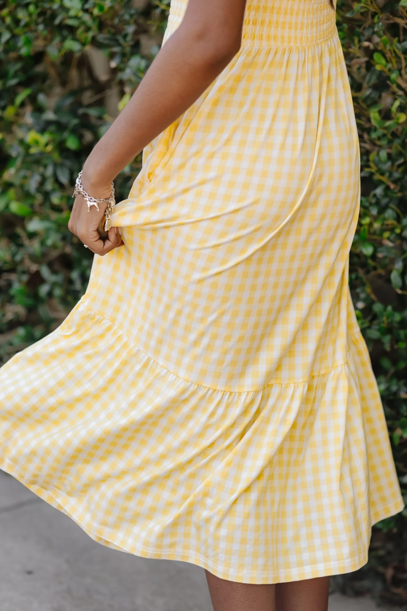 Women’s Smocked Dress in Gingham Chamomile