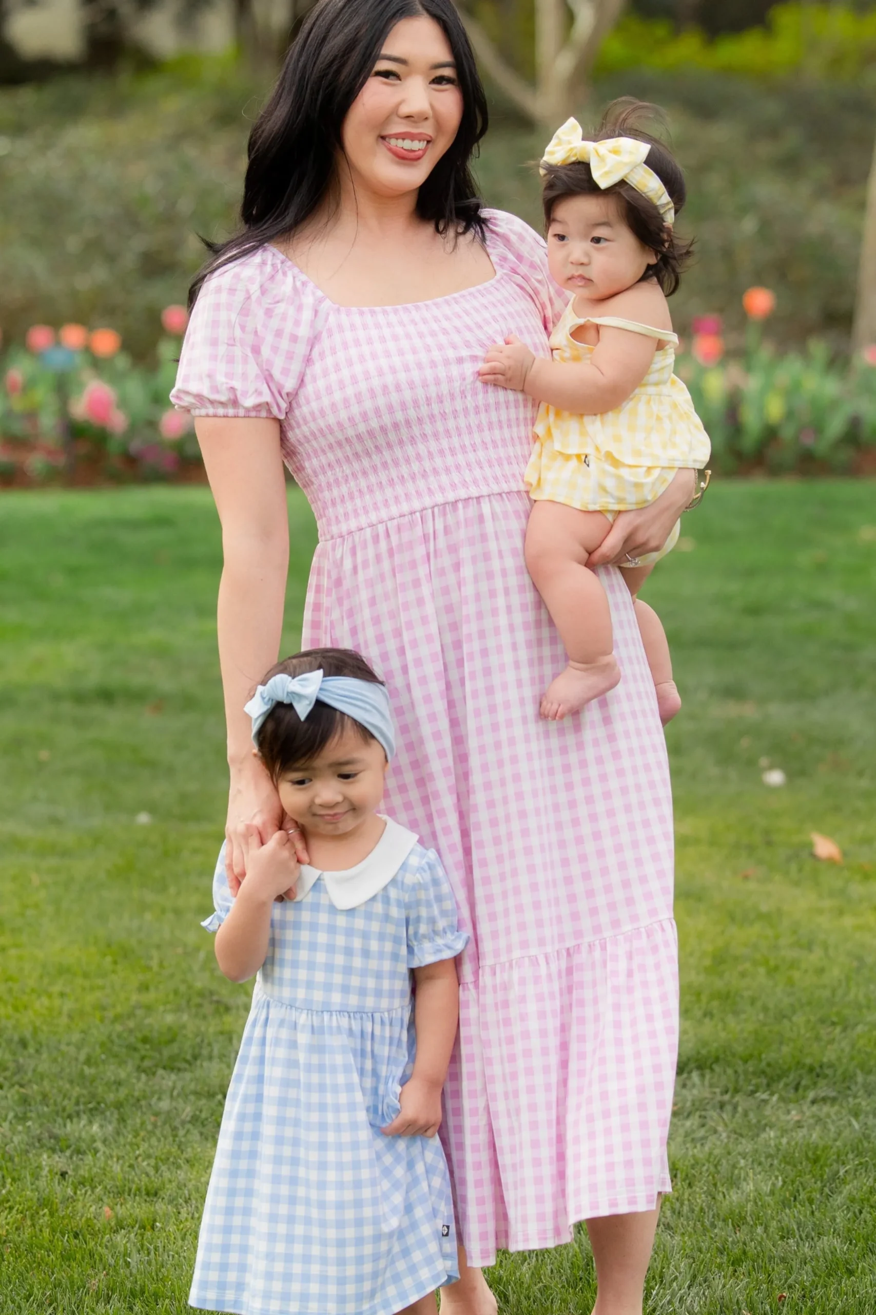 Women’s Smocked Dress in Gingham Thistle