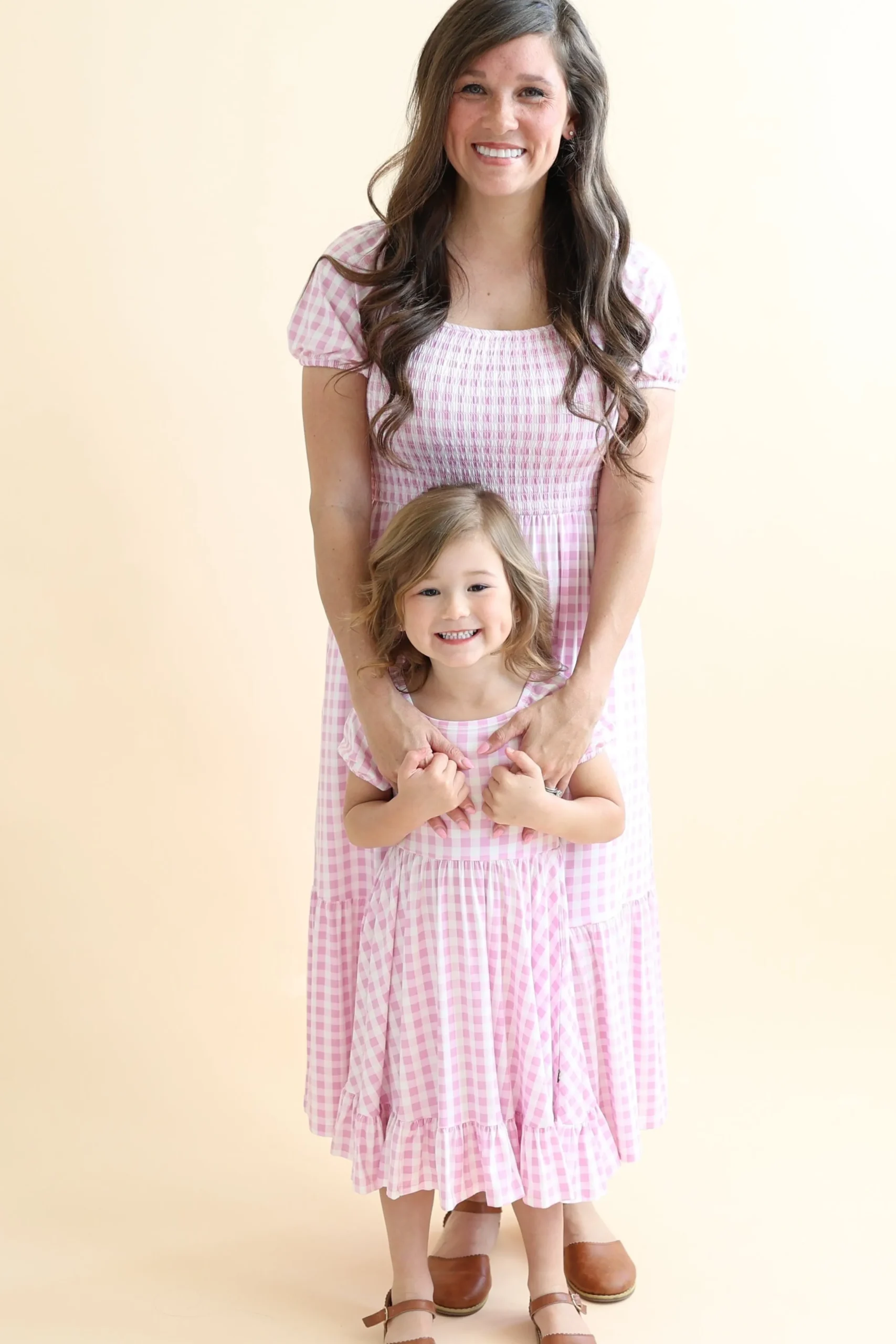 Women’s Smocked Dress in Gingham Thistle