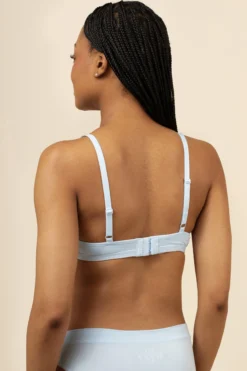 Women's V-Neck Bra in Breeze