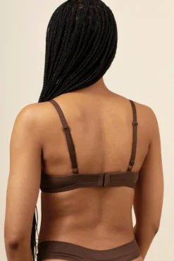 Women's V-Neck Bra in Toffee