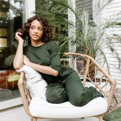 Women's Wide Leg Pant in Fir