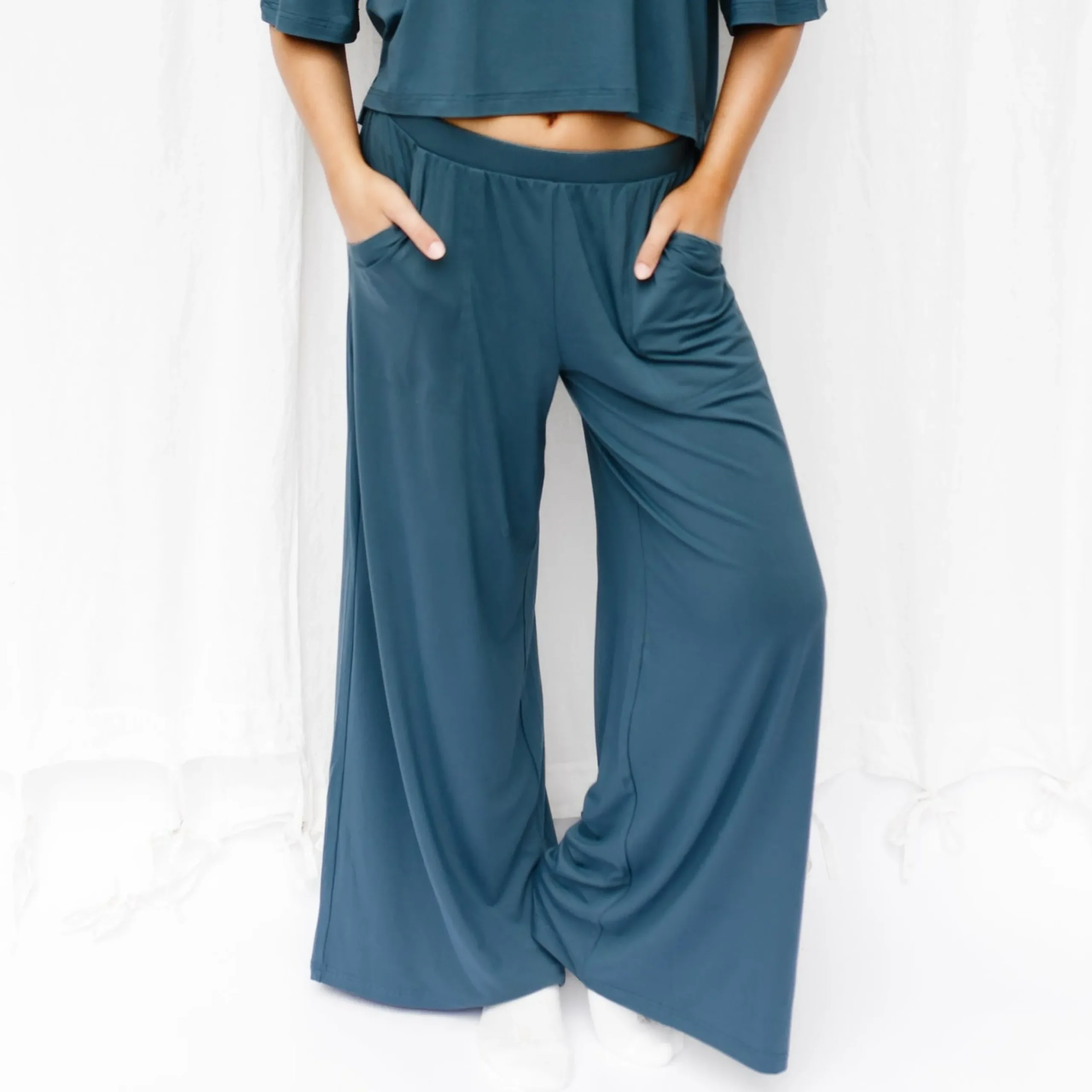 Women's Wide Leg Pant Set in Atlantic