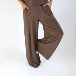 Women's Wide Leg Pant Set in Espresso