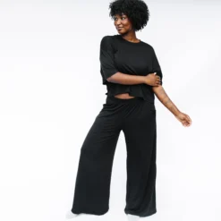 Women's Wide Leg Pant Set in Midnight
