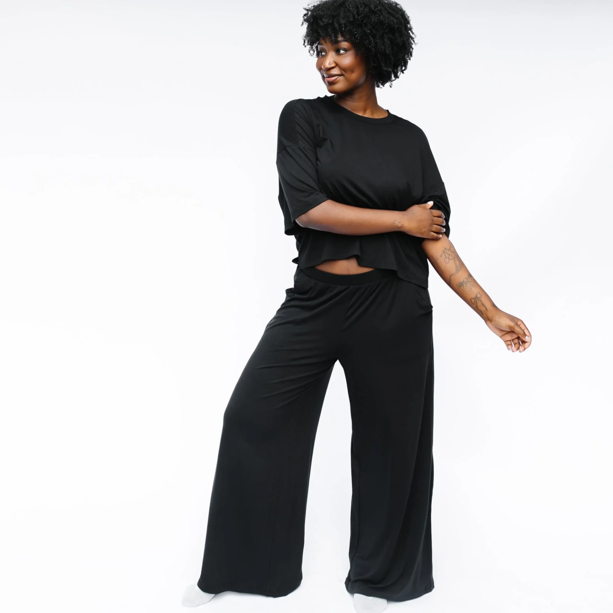 Women's Wide Leg Pant Set in Midnight